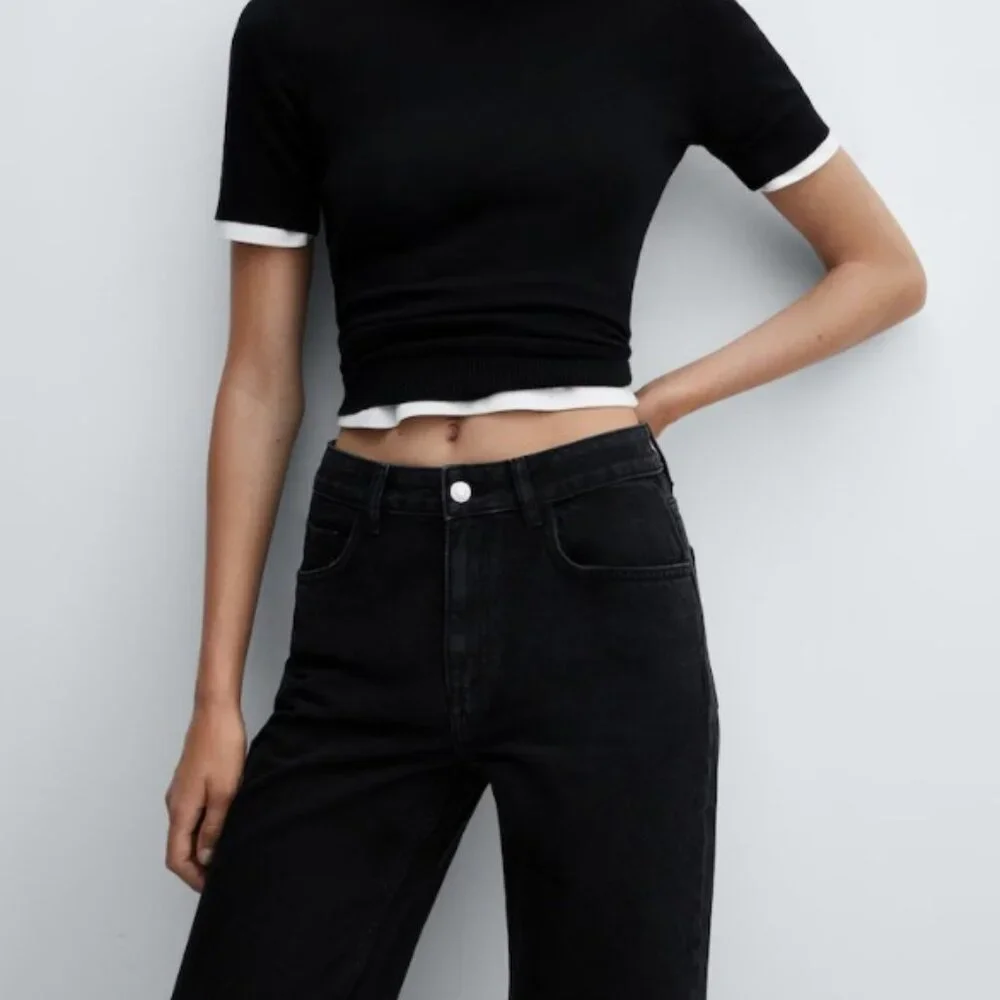 Mango Black Wide leg mid-rise jeans - Size 8 - EUC - Picture 4 of 4